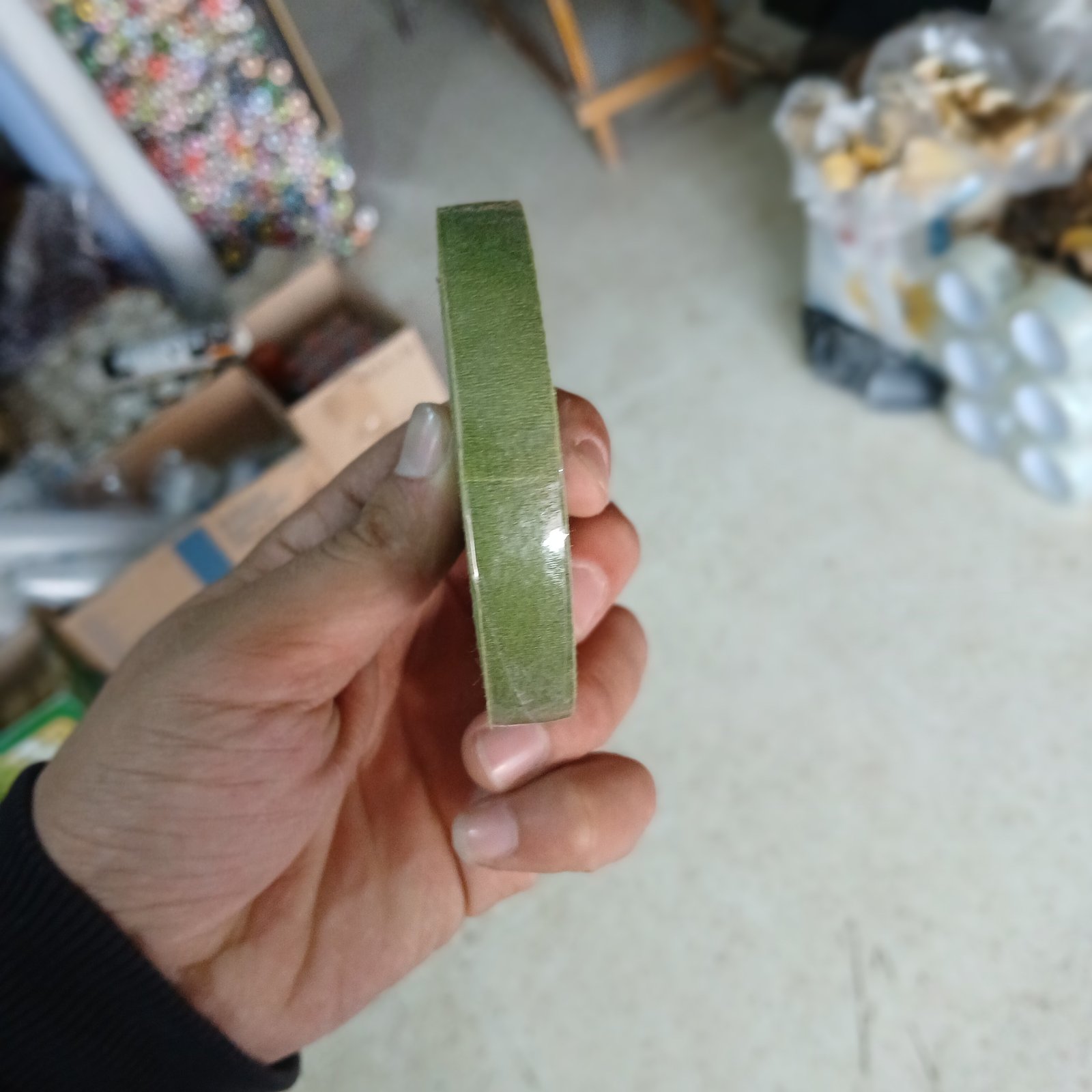 تغليف جذع باقات الورد بلاخضر